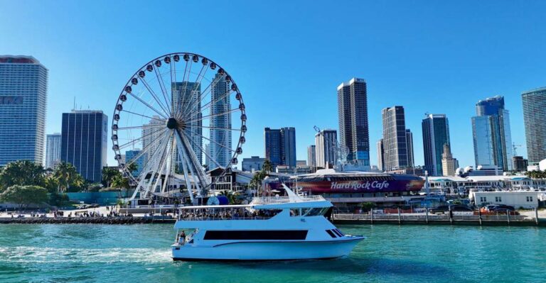 Miami: Star Island Guided Cruise From Bayside Marketplace