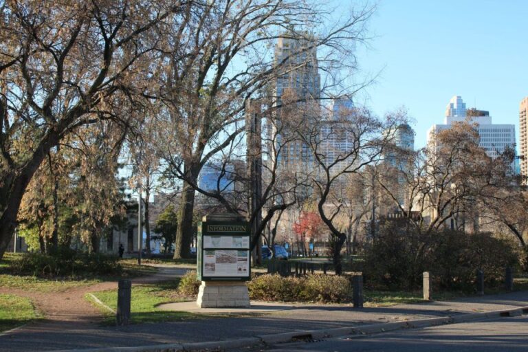 Mighty Mississippi: A Self-Guided Riverside Walking Tour