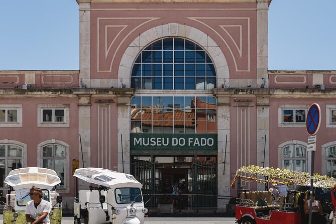 Modern Lisbon Hop-On Hop-Off Bus Tour