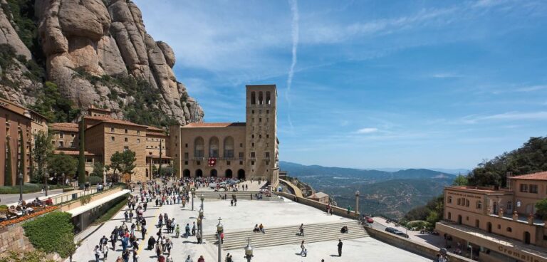 Montserrat: Private Half-Day Tour From Barcelona