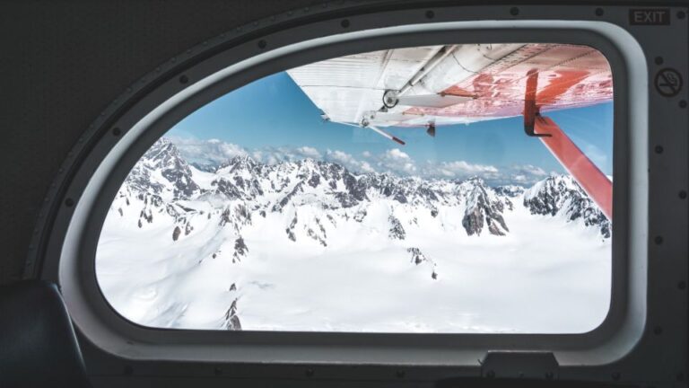 Mount Cook: Ski Plane and Helicopter Alpine Combo Flight