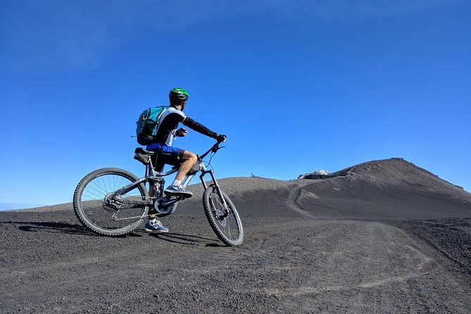 Mt. Etna Cycling to the Top Small Group