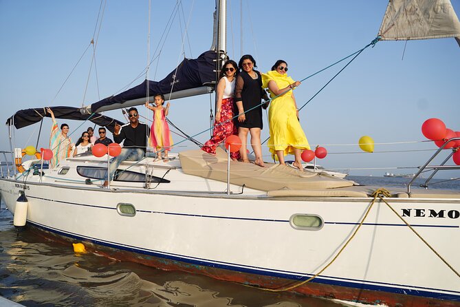 Mumbai Private Luxury Yacht Sunset Cruise