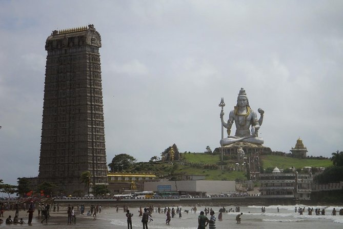 1 murudeshwar temple beach tour from goa Murudeshwar Temple & Beach Tour From Goa