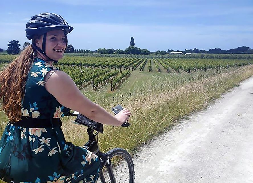 1 napier art deco bike ride and wineries loop Napier: Art Deco Bike Ride and Wineries Loop