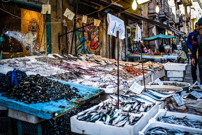 Naples Photo and Street-Food Walking Tour