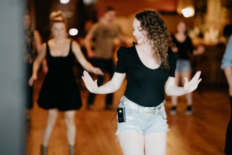 Nashville: Line Dancing Class With Keepsake Video