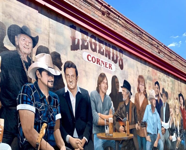 Nashville: Music City Self-Guided Walking Tour W/ Audio App