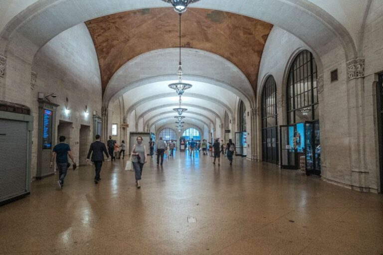 New York City: French Grand Central Station Guided Tour