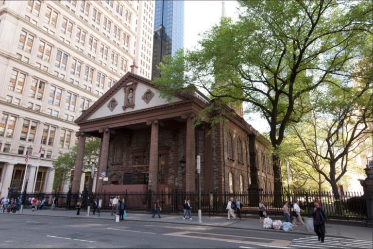 New York City: Wall Street and 9/11 Memorial Walking Tour