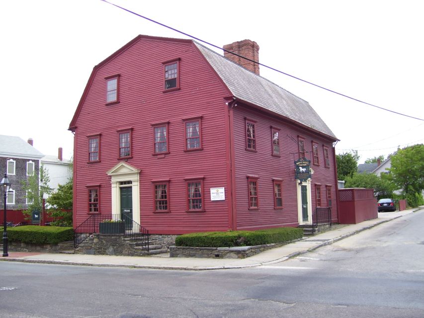 1 newport historic district ghosts guided walking tour Newport: Historic District Ghosts Guided Walking Tour