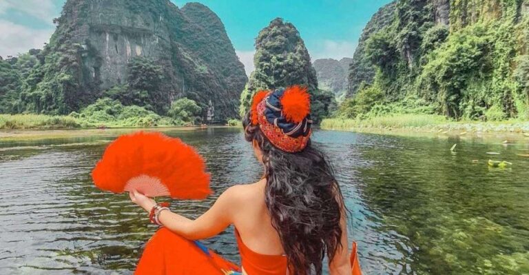 Ninh Binh: Bai Dinh – Trang An – Mua Cave Small Group Tour