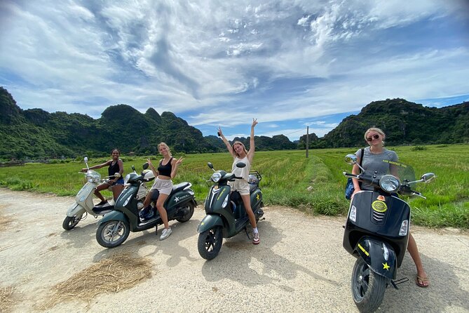 Ninh Binh Jeep/Vespa Tours: Highlights & Hidden Gems