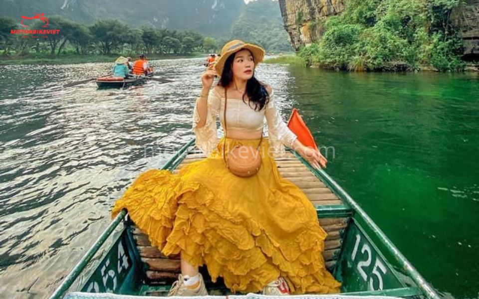 1 ninh binh tour hoa lu trang an 1 day Ninh Binh Tour: Hoa Lu - Trang an 1 Day