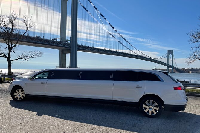 NYC Private Tour With Tour Guide-Stretch Limo, SUV Or Luxury Van