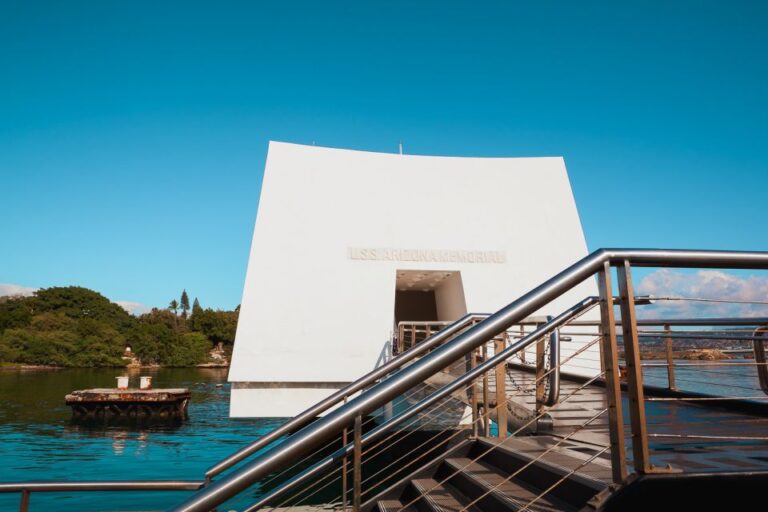 Oahu: Official USS Arizona Memorial Narrated Audio Tour