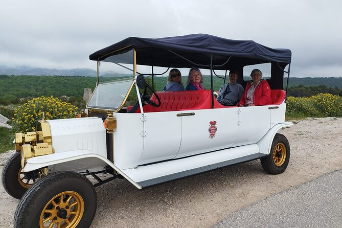 1 old car dubrovnik private sightseeing tour OLD CAR DUBROVNIK Private Sightseeing Tour