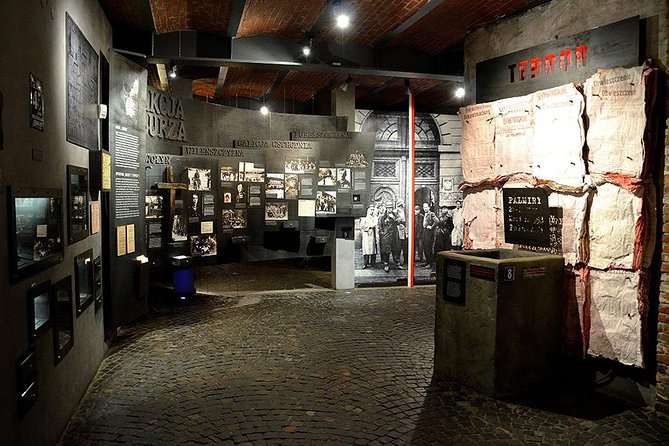 Old Town With Royal Castle Warsaw Uprising Museum: SMALL GROUP /Inc. Pick-Up/
