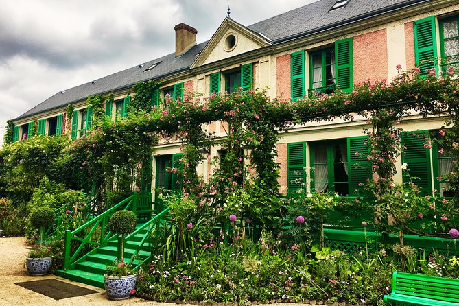 Paris and Giverny: Two-in-One Private Full-Day Tour and Trip
