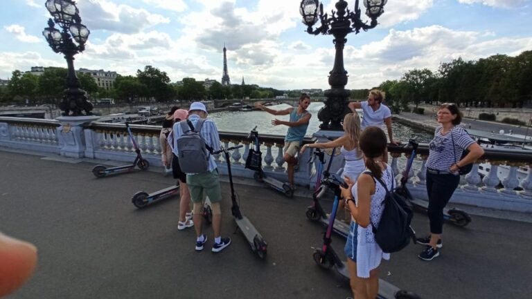 Paris: City Tour by E-Scooter With a Local Guide