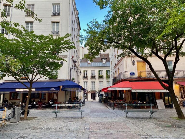 Paris: Hidden Marais Smartphone Audio Walking Tour