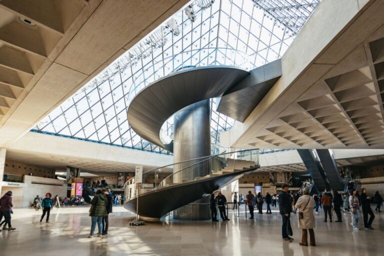 Paris: Louvre Museum Entry Ticket and Seine River Cruise