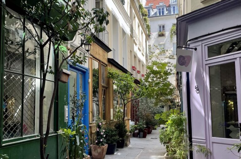 Paris Passageways Walking Tour: Local Secrets Uncovered