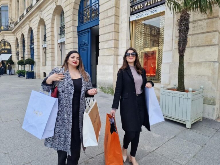 Paris: Personal Shopper Experience With Fashion Expert