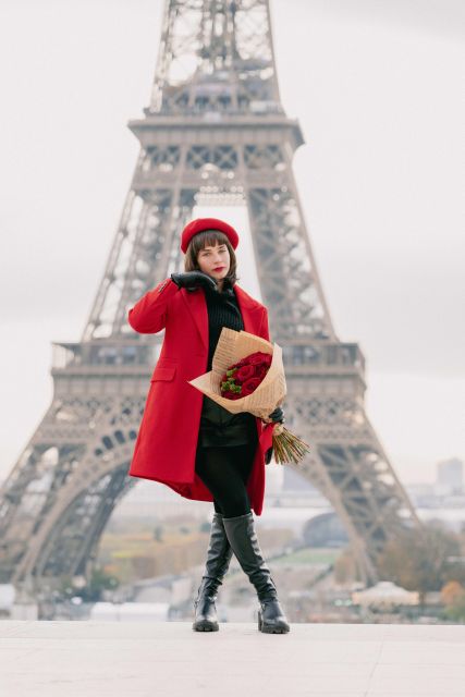 Paris: Photoshoot With a Professional Photographer