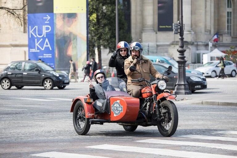 Paris Premium & Private Highlights City Tour on Sidecar