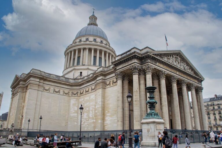 Paris Private Custom Tour: Half-Day With a Local Guide