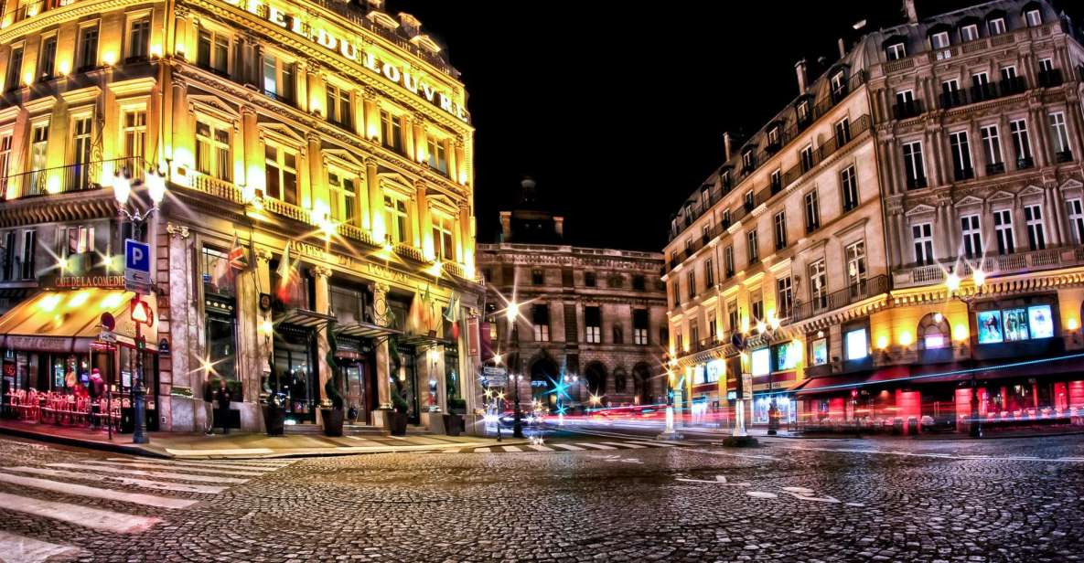 1 paris private night tour with driver for 3 people Paris: Private Night Tour With Driver for 3 People