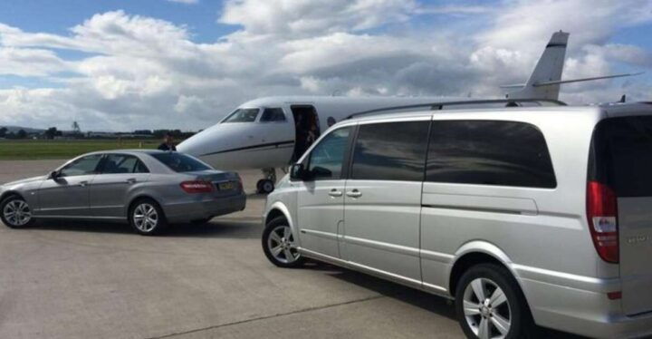 Paris: Private Transfer to or From Le Bourget Airport - Experience Offered