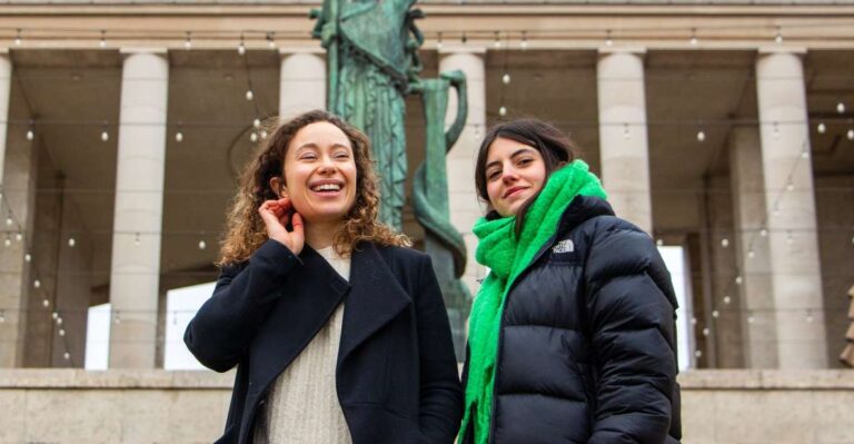 Paris: Professional Photoshoot Outside the Palais De Tokyo