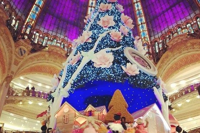 Paris Walking Tour: Christmas Food and Decorations