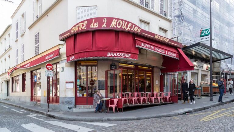 Paris:Discover Montmartre & Sacré Coeur +Delicious Croissant