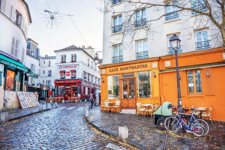 Paris’s Old Town and Top Attractions Private Car Tour