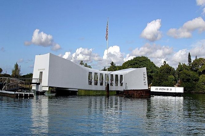 Pearl Harbor & Mini Circle Island Departing From Maui