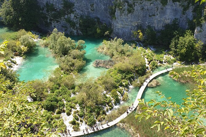 Plitvice Lakes and Deer Valley From Zagreb