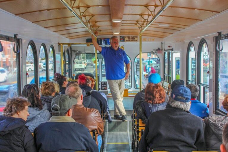 Portland, Maine: Sightseeing Trolley Tour With a Guide