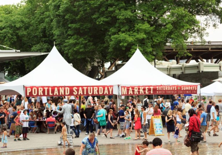 Portland: Waterfront Scavenger Hunt Self-Guided Tour