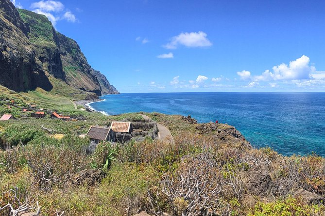 Porto Moniz and Cable Car Tour