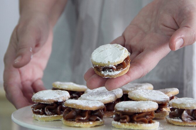 Premium Empanadas & Alfajores Cooking Experience in Buenos Aires