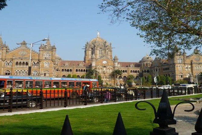 1 private 8 hours mumbai city sightseeing and dharavi slum tour Private 8 Hours Mumbai City Sightseeing and Dharavi Slum Tour