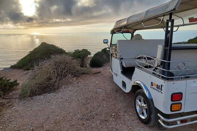 Private Adventure Tuk-Tuk/1 Day Sintra/Cascais/C. Roca/For Groups