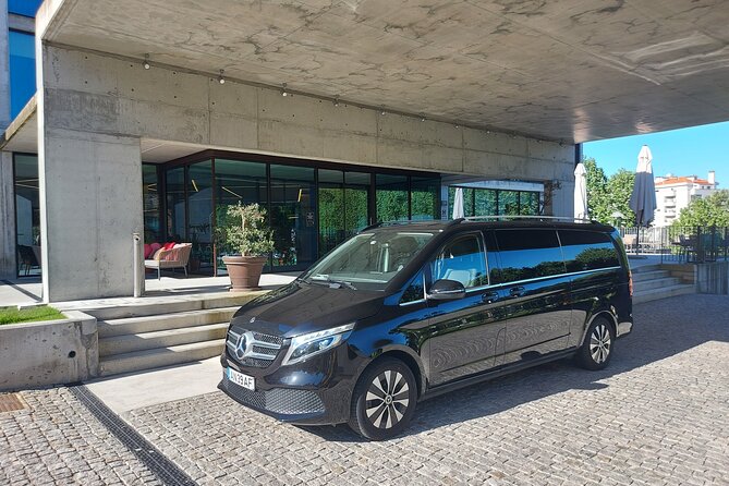 Private Airport Transfer From Porto to Aveiro