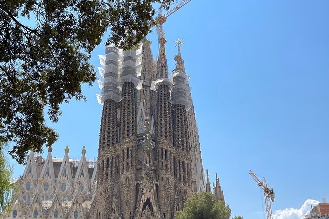 Private Barcelona Tour: Park Güell & Sagrada Familia