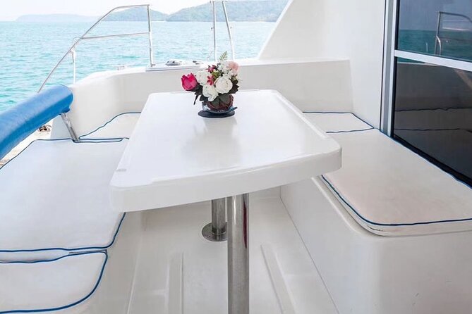 Private Catamaran Yacht Charter to Coral Island