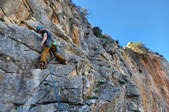 Private Climbing Experience in El Chorro for 4 Hours and a Half - Cancellation Policy and Weather Considerations