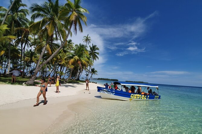 1 private day tour in san blas islands Private Day Tour in San Blas Islands